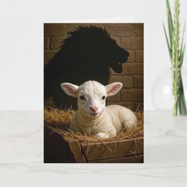 Christmas Lamb In a Manger With Lion Shadow Kort (Framsida)