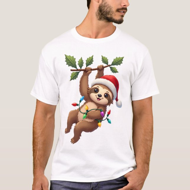 Christmas Lights Sloth Wearing Xmas Hat - Sloth Lo T Shirt (Framsida)