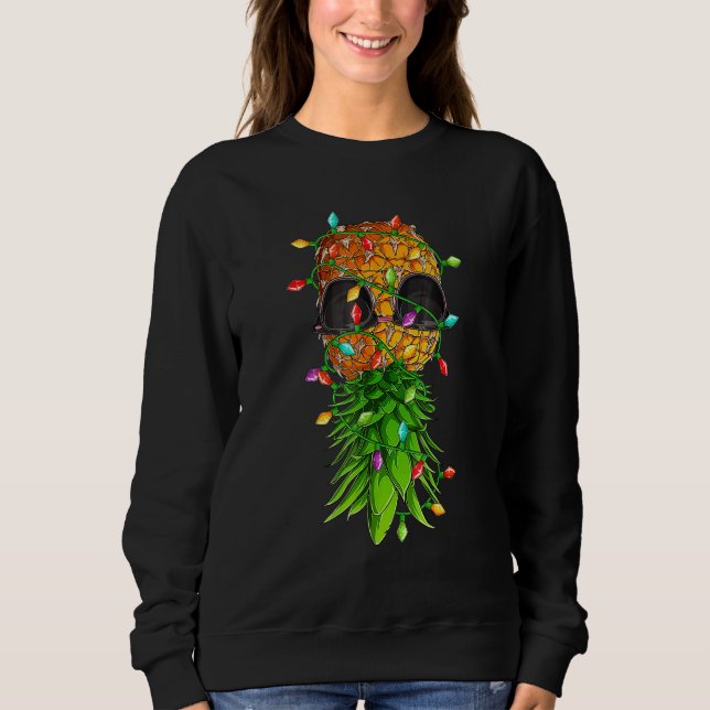Christmas Lights Upside Down Pineapple Swinger Xma T Shirt (Framsida)