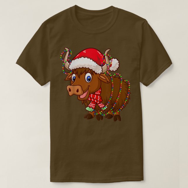 Christmas Lights Yak Wearing Xmas Hat  Yak Lover  T Shirt (Design framsida)