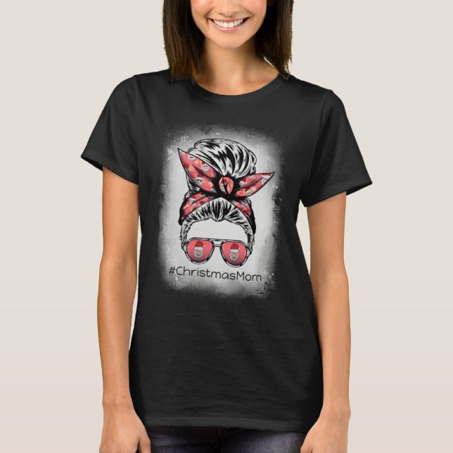 Christmas Mom Bleached with  Santa Face on Sunglas T Shirt (Framsida)