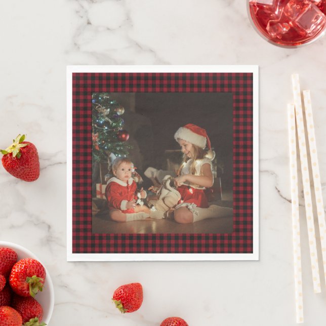 Christmas Red Plaid Custom Family Photo Pappersservett (Insitu)