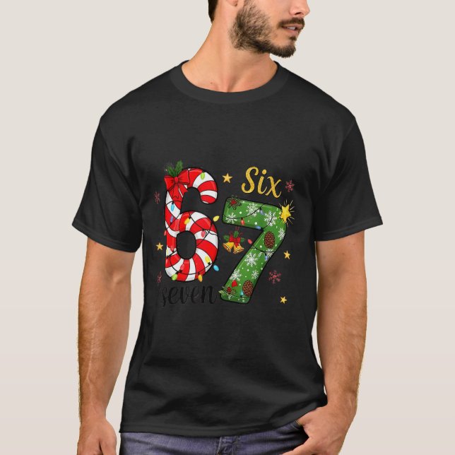 Christmas Six Seven Funny Trendy 6 7 Viral Meme  T Shirt (Framsida)