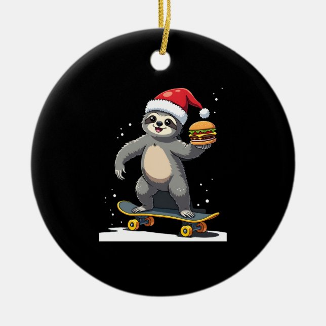 CHRISTMAS SLOTH Funny Christmas Skateboard Sloth ( Julgransprydnad Keramik (Framsidan)