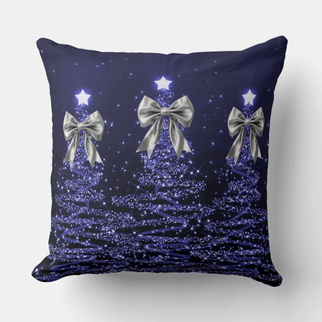 Christmas Sparkling Trees Navy Faux Silver Bow  Kudde (Framsida)