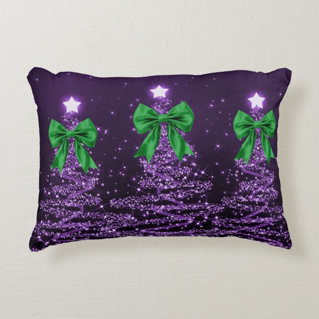 Christmas Sparkling Trees Purple Faux Green Bow  Prydnadskudde (Framsidan)