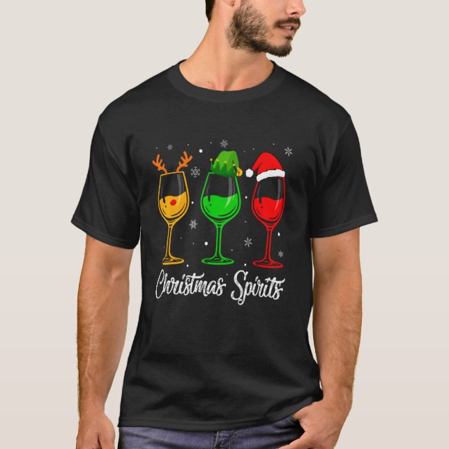 Christmas Spirits Glasses Of Wine Xmas Holidays Pa T Shirt (Framsida)