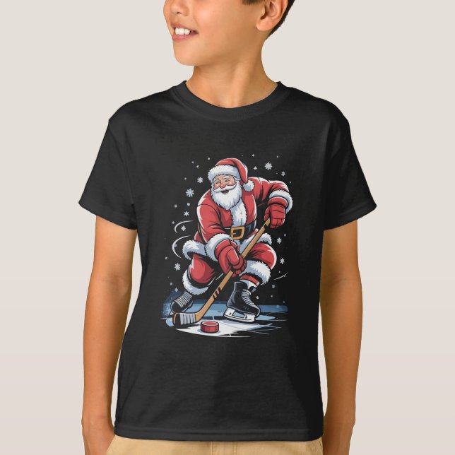 Christmas Sports Santa Plays Ice Hockey Xmas  T Shirt (Framsida)