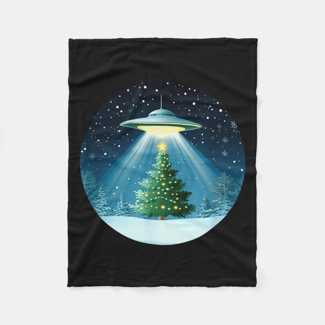 Christmas Tree Beamed By Ufo For Interstellar Holi Fleecefilt (Framsidan)