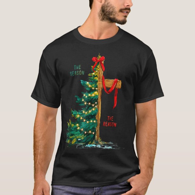 Christmas Tree The Season Jesus Cross The Reason  T Shirt (Framsida)