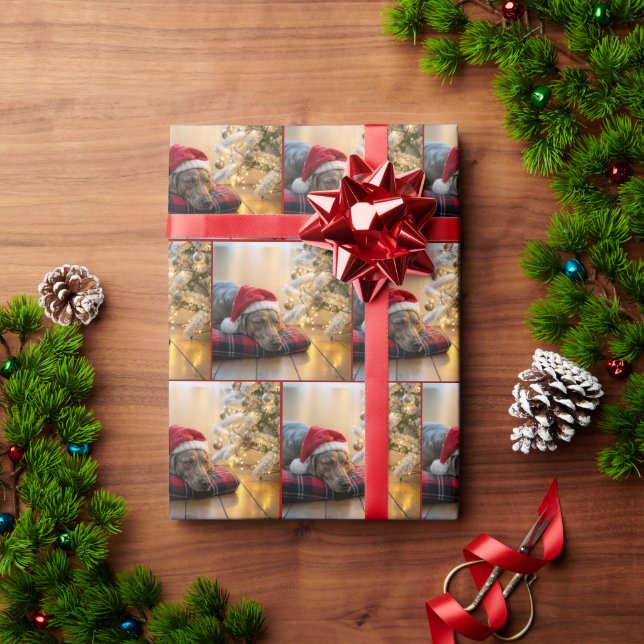 Christmas Weimaraner Dog By a Tree Presentpapper (Julgåva)