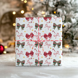 Christmas Wrapping Paper With Red and Green Bows Presentpapper