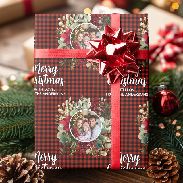 Christmas Wreath Plaids Family Photo Personalized Presentpapper (Christmas Wreath Plaids Family Photo Personalized Wrapping Paper)