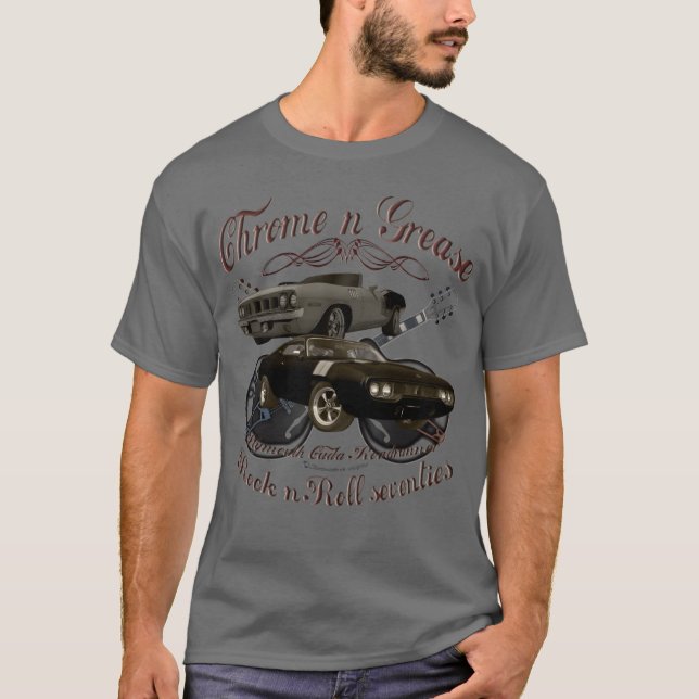 Chrome n Grease 70s Plymouth muscle car oldtimer g T Shirt (Framsida)