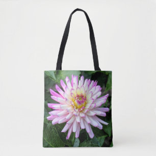 Chrysanthemum, Bute Park, Cardiff, Wales Throw Pil Tygkasse