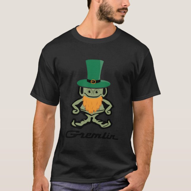 Chrysler Amc Gremlin St patrick's day Leprechaun T Shirt (Framsida)