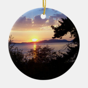 Chuckanut drev julgransprydnad keramik