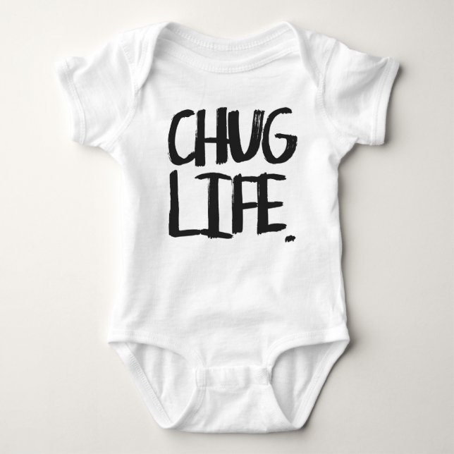Chug Life Bodydräkt T-shirt (Framsida)