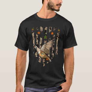 Chukar Bird Hunting Usa American Flagga Camouflage T Shirt