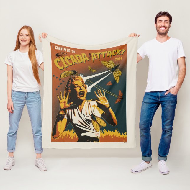 Cicada Screaming Dam 2024 Fleecefilt (På plats)