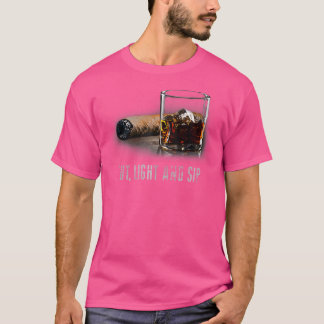 Cigar och bourbon bra för cigarrlounge-älskare t shirt