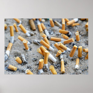 Cigaretter i utomhusaskfat poster