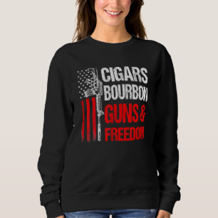 Cigars Bourbon Guns Freedom Us Flagga Pappa Grandp T Shirt