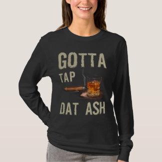 Cigars måste slå på matsäcken och röka på maten. t shirt