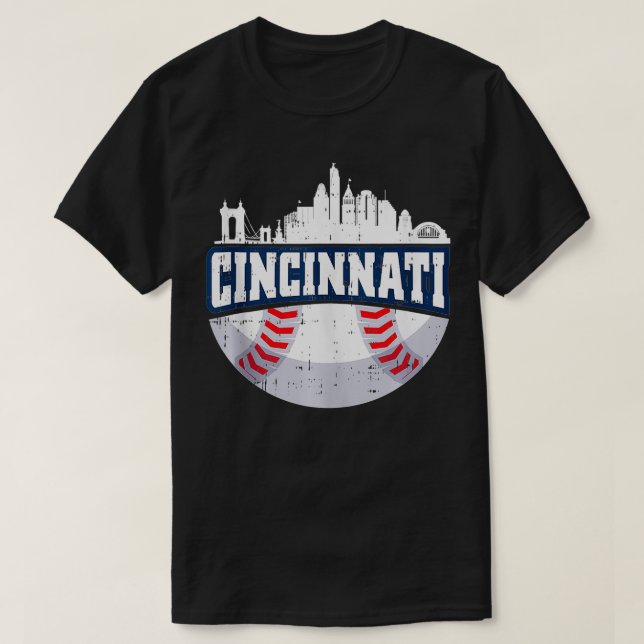 Cincinnati Baseball Skyline Ohio Baseball Player G T Shirt (Design framsida)