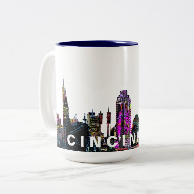 Cincinnati, Ohio i graffiti Två-Tonad Mugg (Framsida vänster)