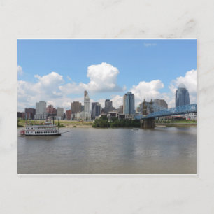 Cincinnati, Ohio skyline med Ohio River Vykort
