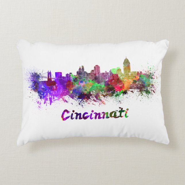 Cincinnati skyline in watercolor prydnadskudde (Framsidan)