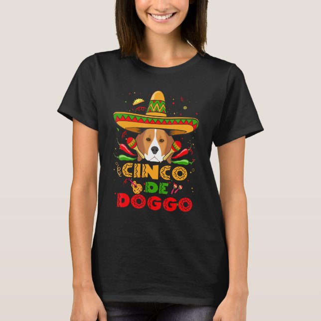 Cinco De Doggo Beagle Hund Cinco De Mayo T Shirt (Framsida)