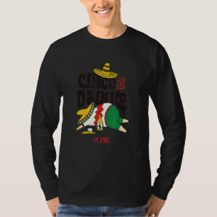 Cinco de Drinko Fiesta om Cinco de Mayo i Plano T Shirt