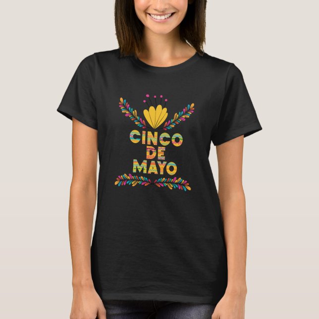 Cinco De Mayo Burritos Mexico Tacos and Avocado  6 T Shirt (Framsida)