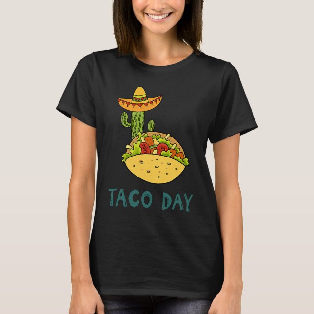 Cinco De Mayo Burritos  Mexico Tacos and Avocado   T Shirt (Framsida)