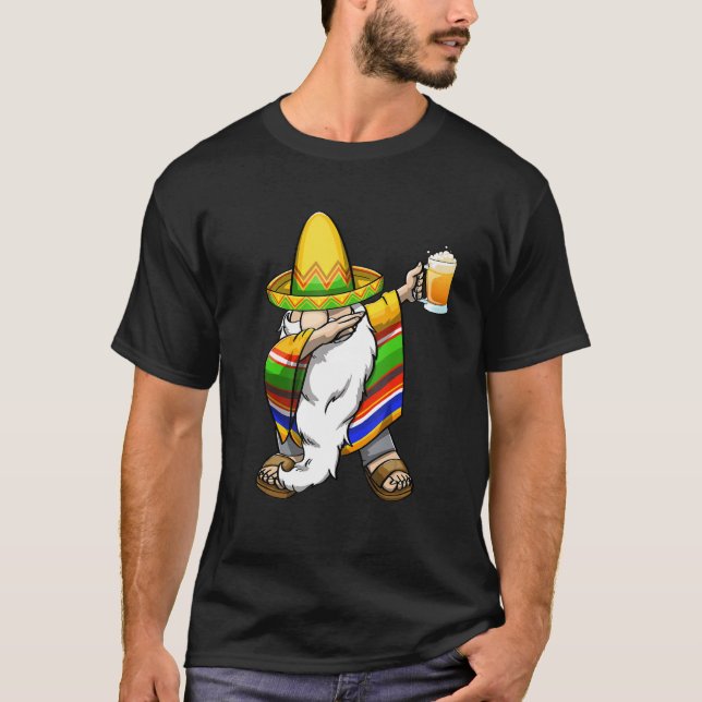 Cinco De Mayo Dabbing Gnome Beer Women Mexican Cel T Shirt (Framsida)