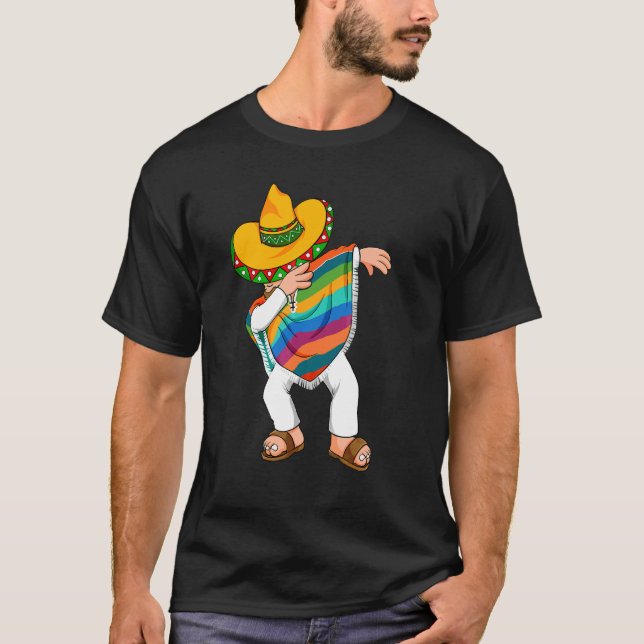 Cinco De Mayo Dabbing Poncho Sombrero Mexiko Låt o T Shirt (Framsida)