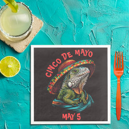 Cinco de Mayo Iguana Wearing Sombrero & Serape Pappersservett