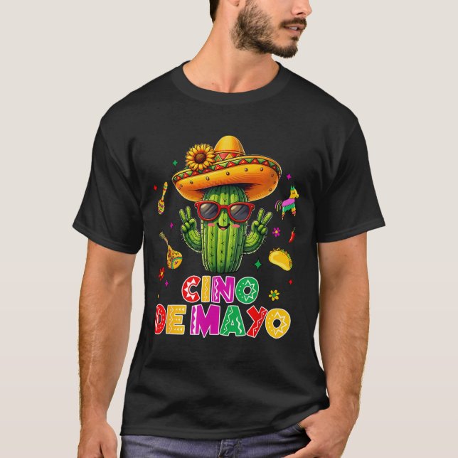 Cinco de mayo mexican cactus funny lets fiestaCinc T Shirt (Framsida)