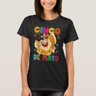 Cinco De Mayo Mexican girl dans Jarabe Tapatío T Shirt