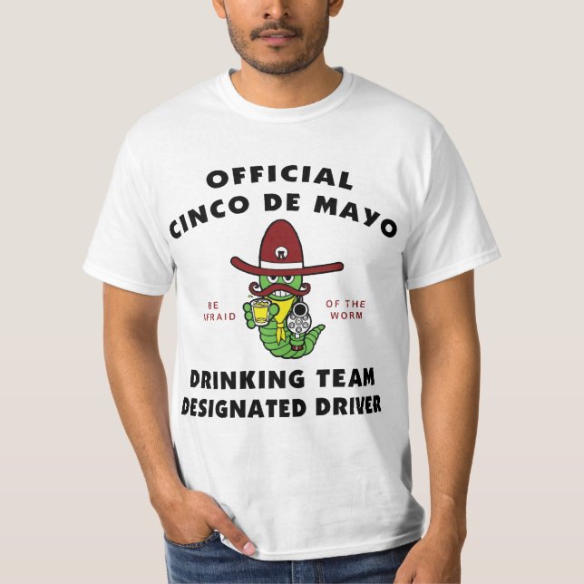 Cinco de Mayo som dricker den lag designerade T-shirt (Framsida)