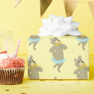 Cindy Bear Playfull Pose Presentpapper