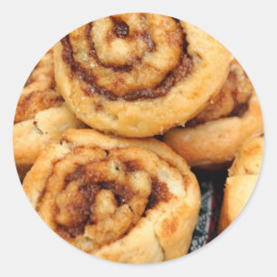 Cinnamon Rolls Runt Klistermärke
