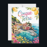 Cinque Terre vattenfärg Vykort<br><div class="desc">Med detta högljudda vykort för vattenfärger fångas på ett vackert sätt den pulserande charmen hos Cinque Terres färgstarka byar längs den tåliga italienska kusten. Med mjuka,  flytande penseldrag och en palett med pastellnyanser frammanar teckningen den fredliga,  pikturesska atmosfären i detta älskade Medelhavsmål. Perfekt för konst älskare och resentusiaster.</div>