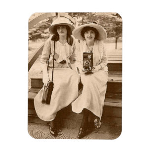Circa 1910 kameraflickor magnet