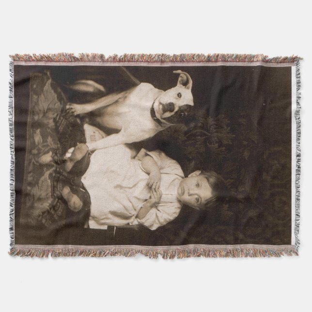 Circa 1910 pitbull och baby RPPC Mysfilt (Framsidan)