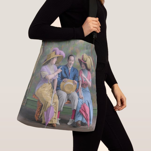 Circa 1910 vaudeville-artister skriver ut axelväska (Närbild)