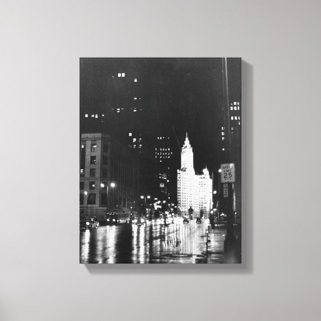 Circa 1954: A view down Michigan Avenue Canvastryck (Framsida)