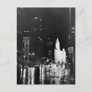 Circa 1954: A view down Michigan Avenue Vykort